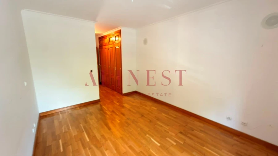 Apartamento T3 para Arrendamento em Carcavelos e Parede Foto 23