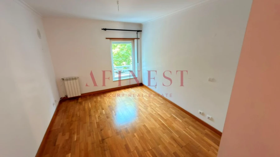 Apartamento T3 para Arrendamento em Carcavelos e Parede Foto 24