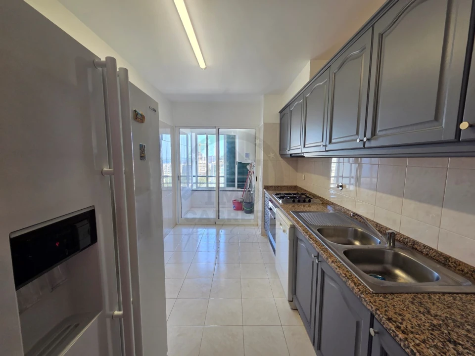 Apartamento T2 para Venda em São Martinho Foto 11