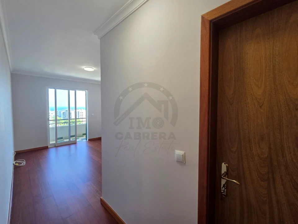 Apartamento T2 para Venda em São Martinho Foto 18