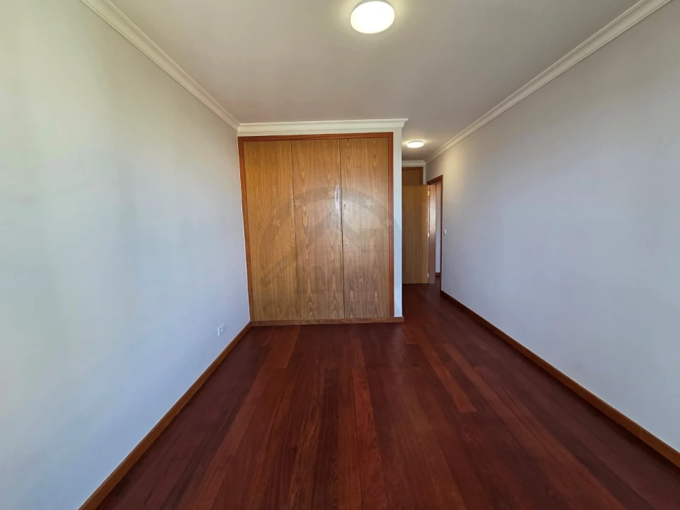 Apartamento T2 para Venda em São Martinho Foto 21