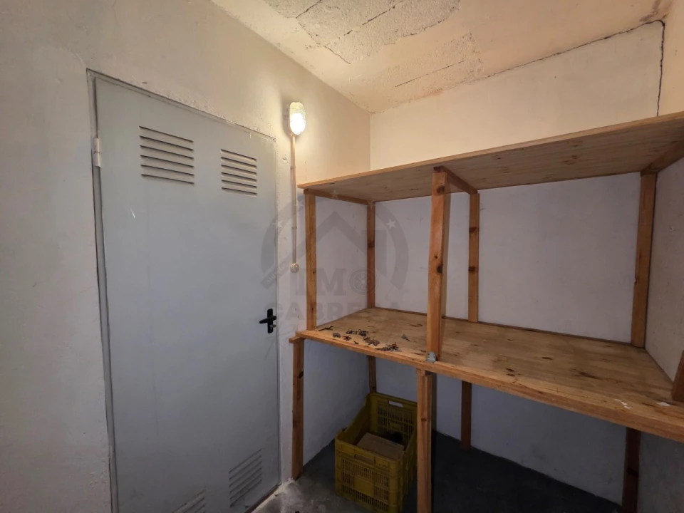 Apartamento T2 para Venda em São Martinho Foto 25