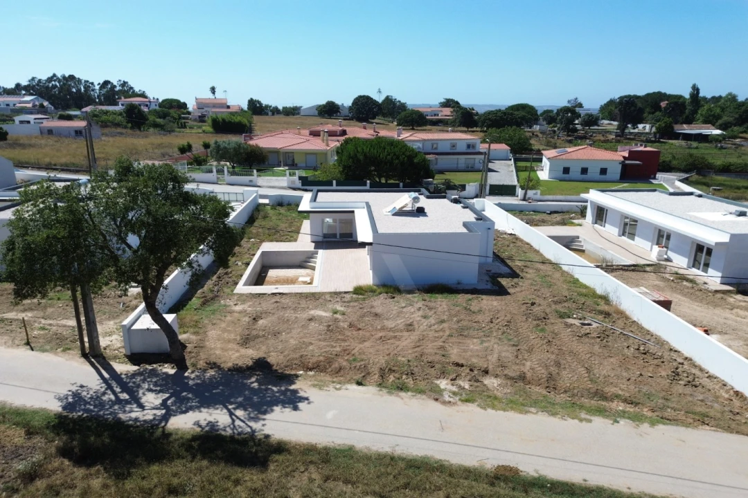 Moradia T3 para Venda em Nossa Senhora do Pópulo, Coto e São Gregório Foto 3