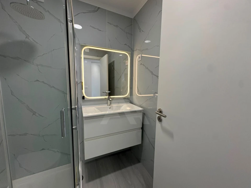 Apartamento T4 para Venda em Amora Foto 7