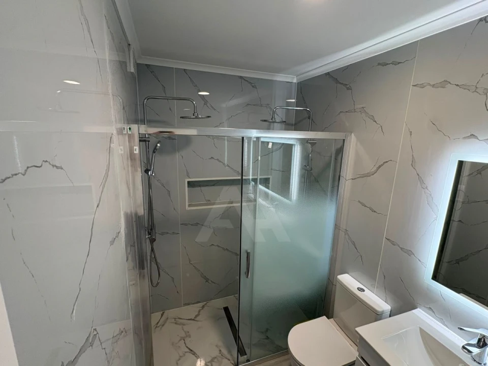 Apartamento T4 para Venda em Amora Foto 17
