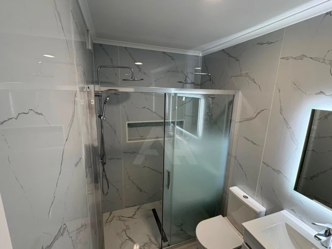 Apartamento T4 para Venda em Amora Foto 17