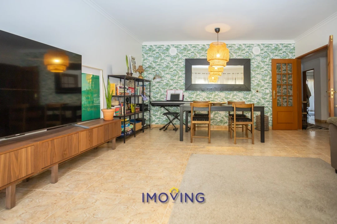Apartamento T3 para Venda em Barreiro e Lavradio Foto 1
