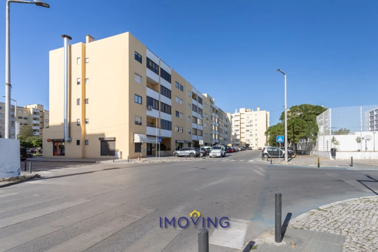 Apartamento T3 para Venda em Barreiro e Lavradio Foto 44