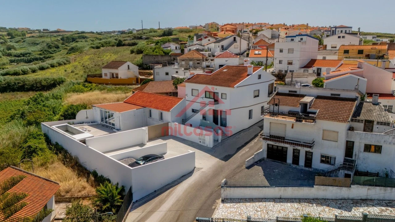 Apartamento T3 para Venda em Lourinhã e Atalaia Foto 8