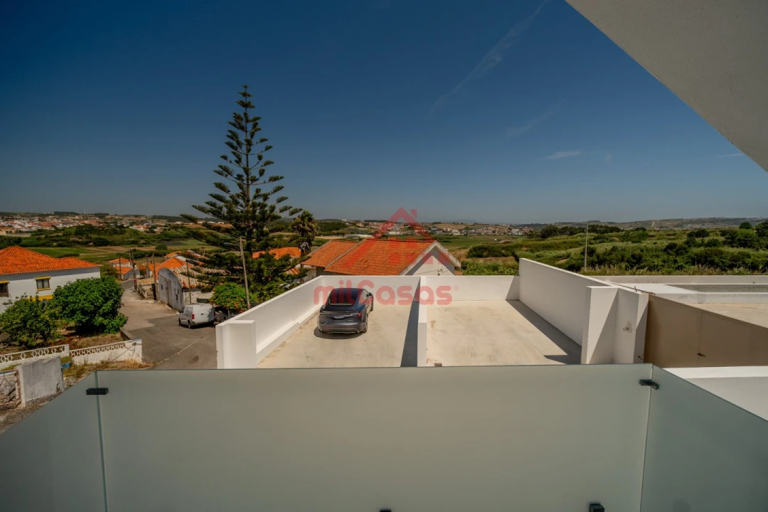 Apartamento T3 para Venda em Lourinhã e Atalaia Foto 9