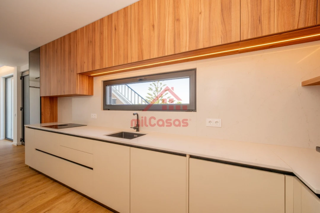 Apartamento T3 para Venda em Lourinhã e Atalaia Foto 17