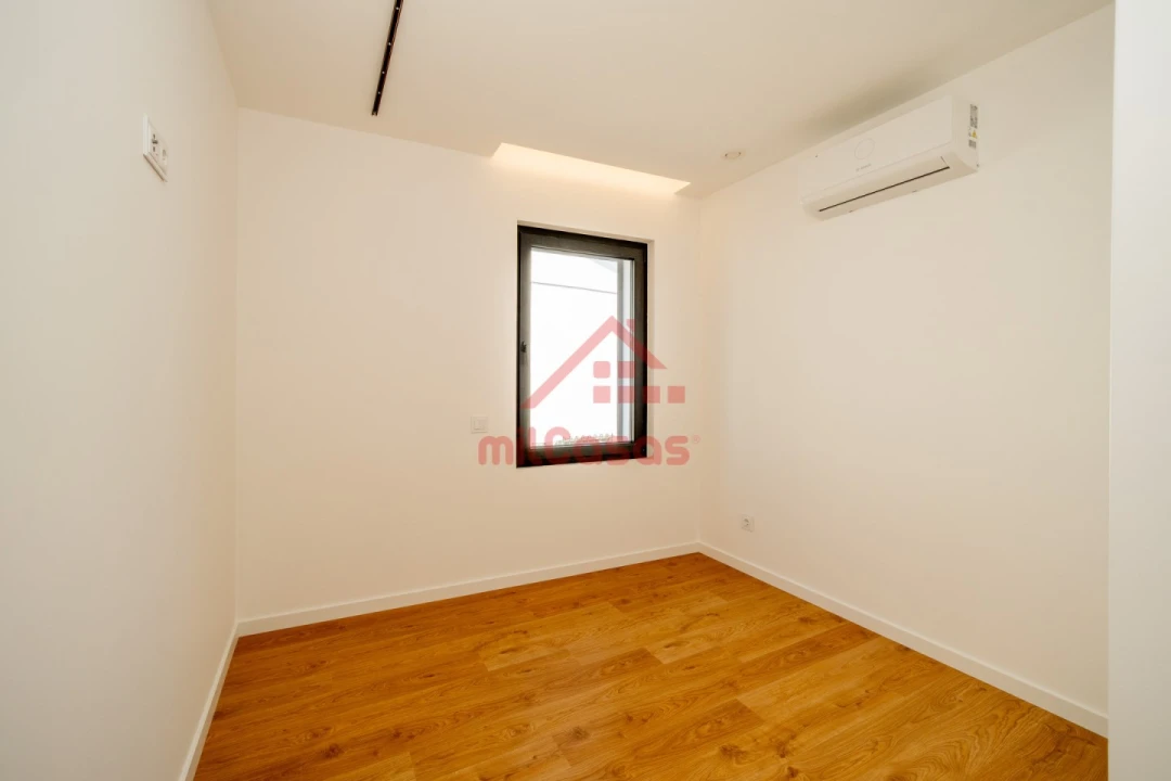 Apartamento T3 para Venda em Lourinhã e Atalaia Foto 33