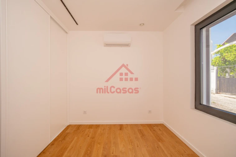 Apartamento T3 para Venda em Lourinhã e Atalaia Foto 38