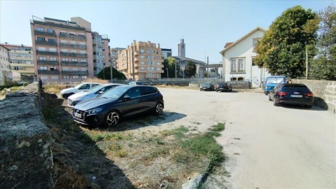 Terreno para Venda em Ermesinde