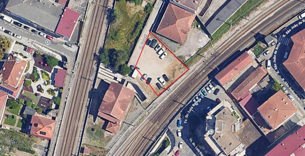 Terreno para Venda em Ermesinde Foto 4
