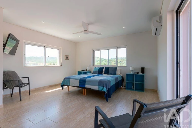 Moradia T4 para Venda em Conceição e Estoi Foto 11