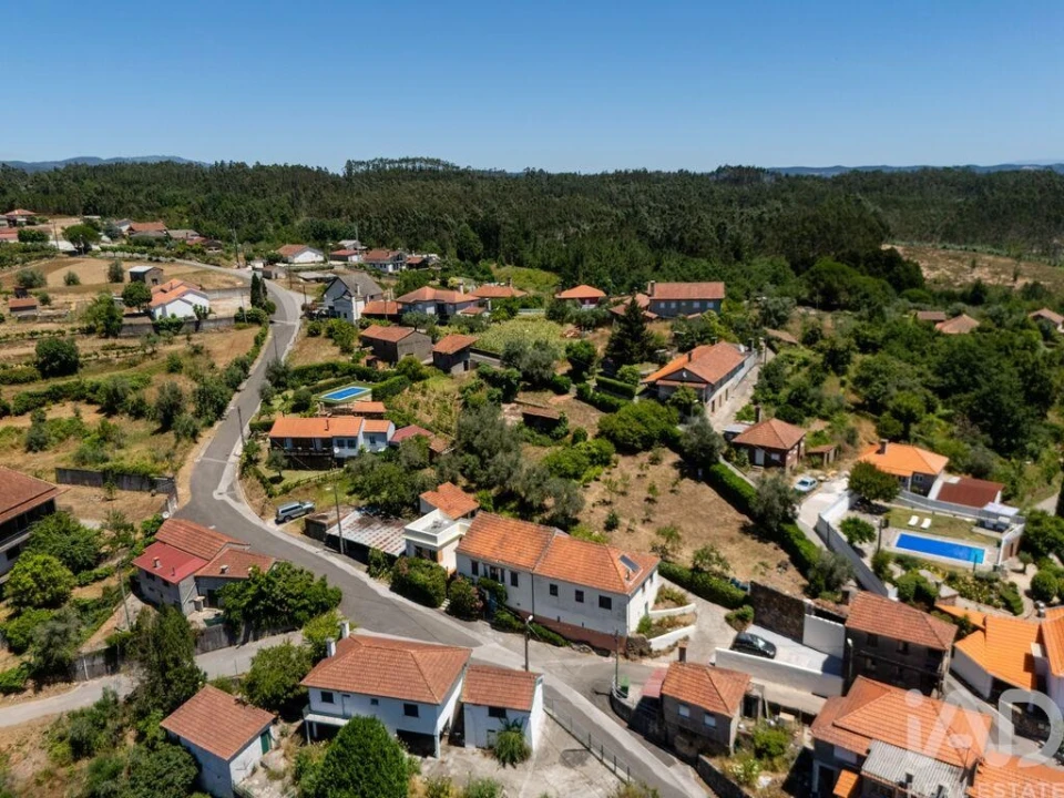 Moradia T3 para Venda em Espinho Foto 40
