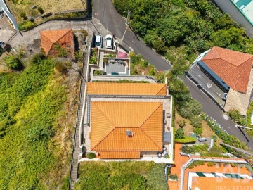 Moradia T5 para Venda em Porto da Cruz