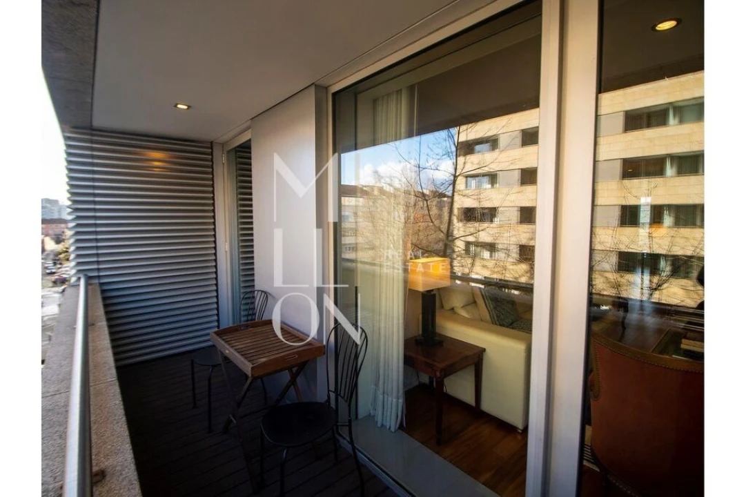 Apartamento T2 para Arrendamento em Cedofeita, Santo Ildefonso, Sé, Miragaia, São Nicolau e Vitória Foto 11