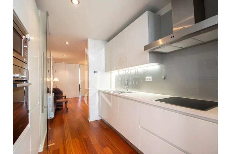 Apartamento T2 para Arrendamento em Cedofeita, Santo Ildefonso, Sé, Miragaia, São Nicolau e Vitória Foto 13
