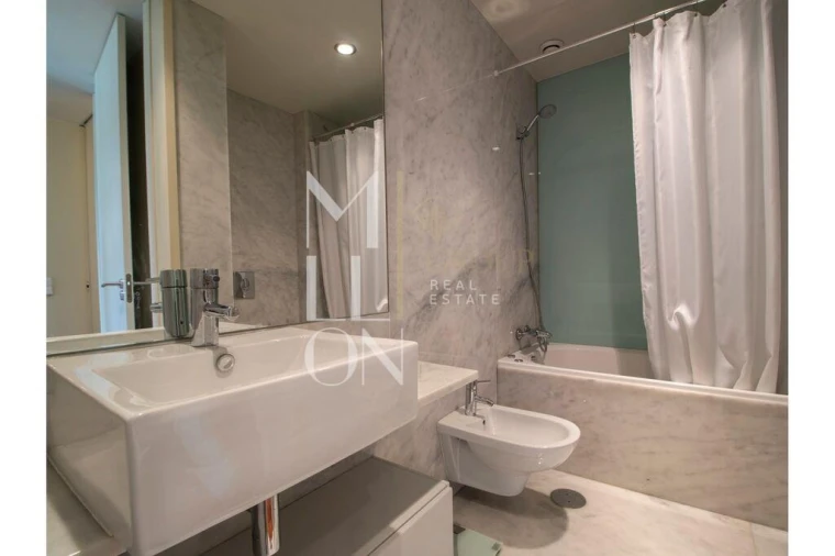 Apartamento T2 para Arrendamento em Cedofeita, Santo Ildefonso, Sé, Miragaia, São Nicolau e Vitória Foto 20