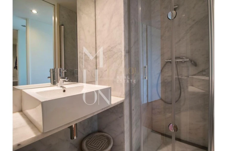 Apartamento T2 para Arrendamento em Cedofeita, Santo Ildefonso, Sé, Miragaia, São Nicolau e Vitória Foto 17