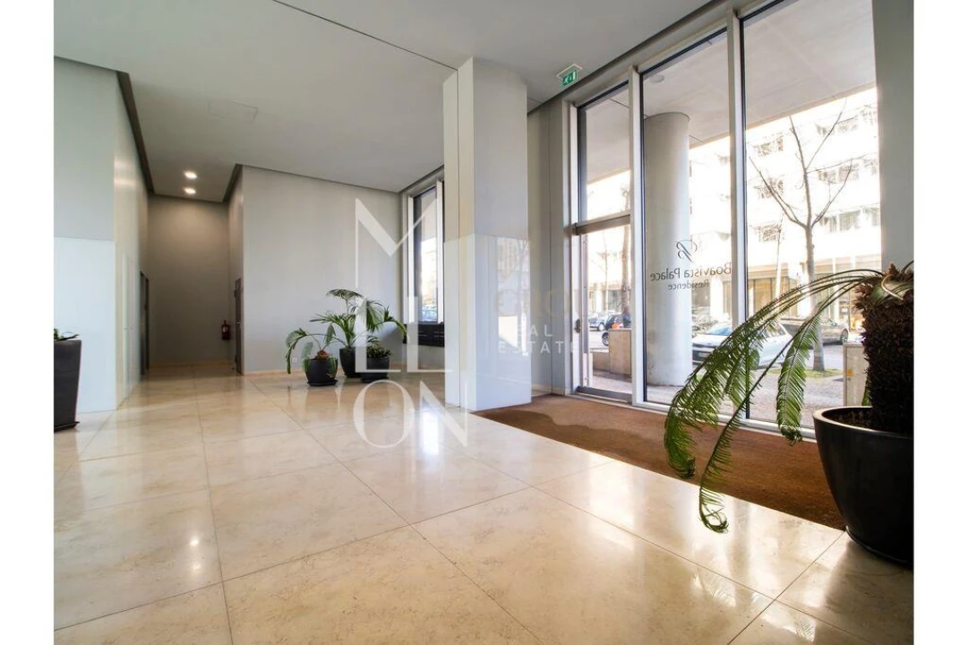 Apartamento T2 para Arrendamento em Cedofeita, Santo Ildefonso, Sé, Miragaia, São Nicolau e Vitória Foto 3
