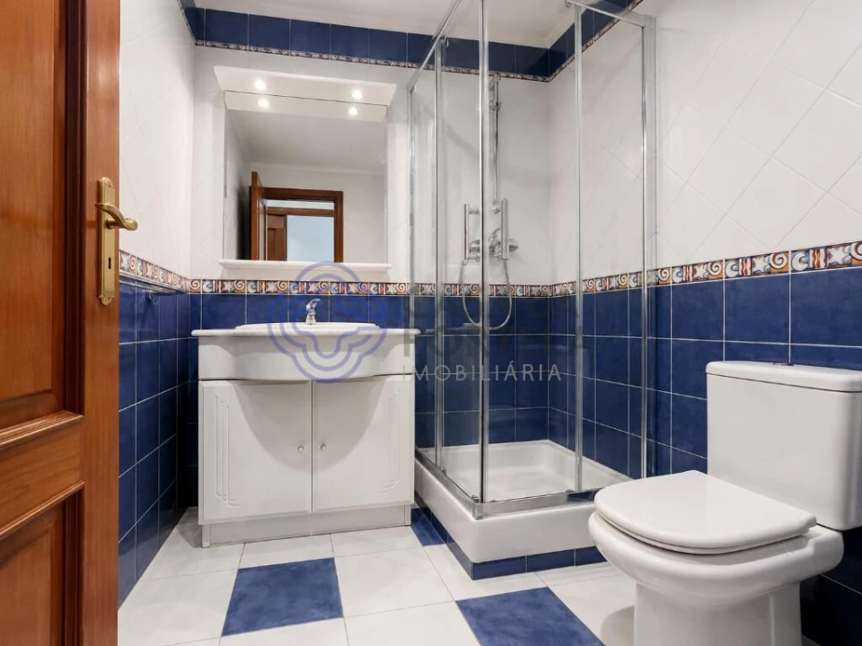 Apartamento T3 para Arrendamento em Alcochete Foto 17