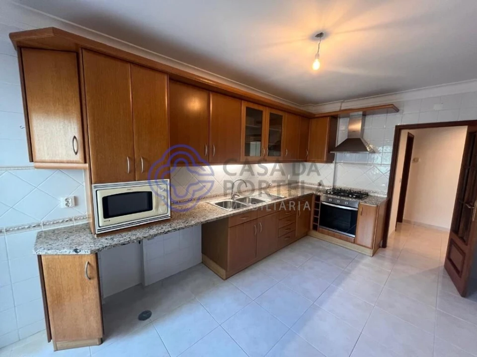 Apartamento T3 para Arrendamento em Alcochete Foto 12