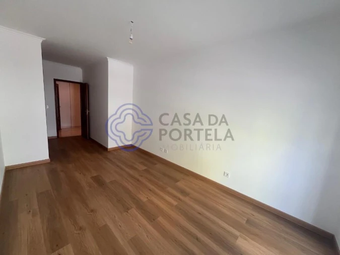 Apartamento T3 para Arrendamento em Alcochete Foto 26