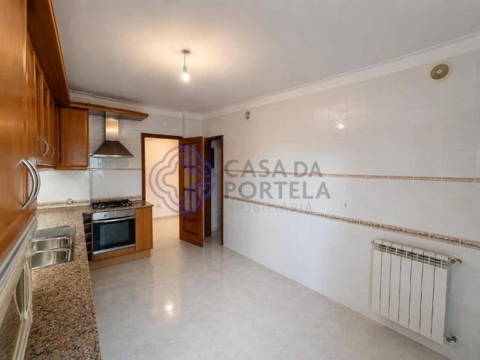 Apartamento T3 para Arrendamento em Alcochete Foto 15