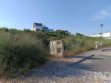 Terreno para Venda em Sesimbra (Castelo)