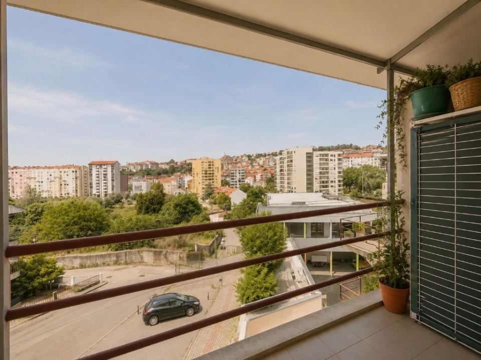 Apartamento T3 para Venda em Santo Antonio dos Olivais Foto 9
