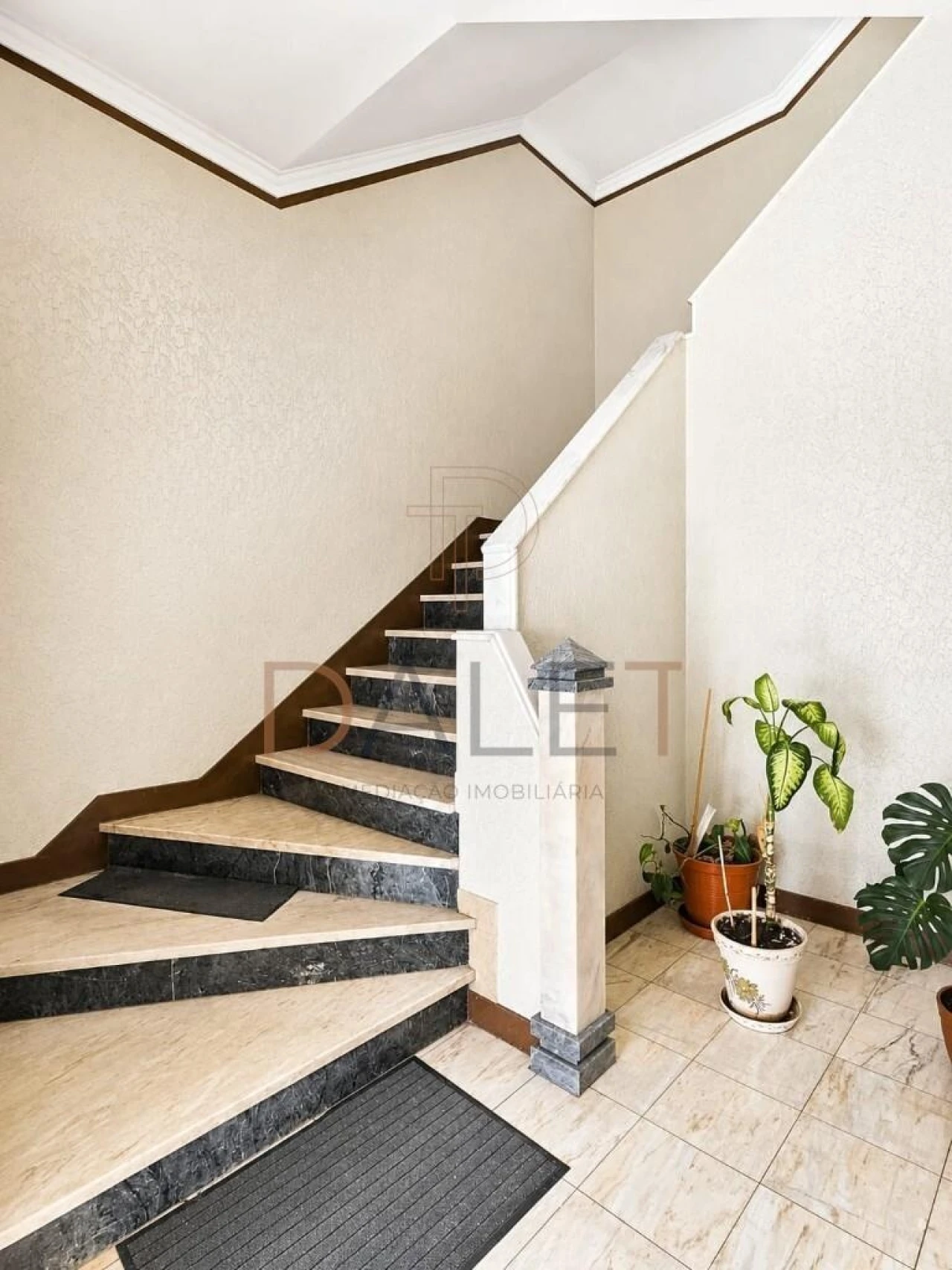 Apartamento T4 para Venda em Amora Foto 32