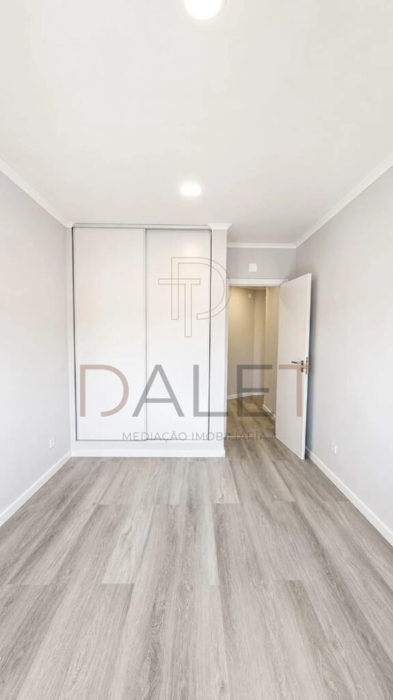 Apartamento T4 para Venda em Amora Foto 29