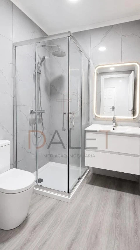Apartamento T4 para Venda em Amora