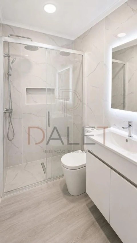 Apartamento T4 para Venda em Amora