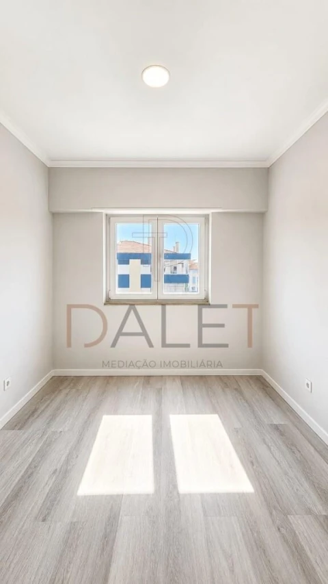 Apartamento T4 para Venda em Amora