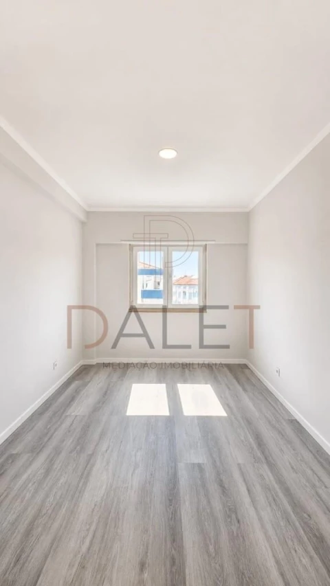 Apartamento T4 para Venda em Amora