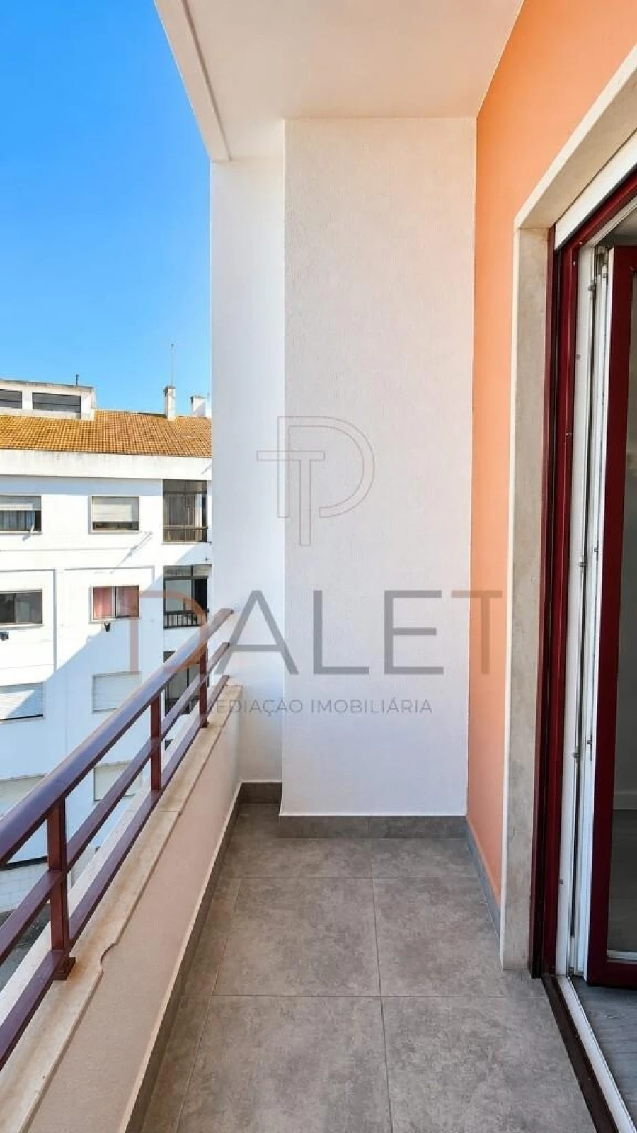 Apartamento T4 para Venda em Amora Foto 12