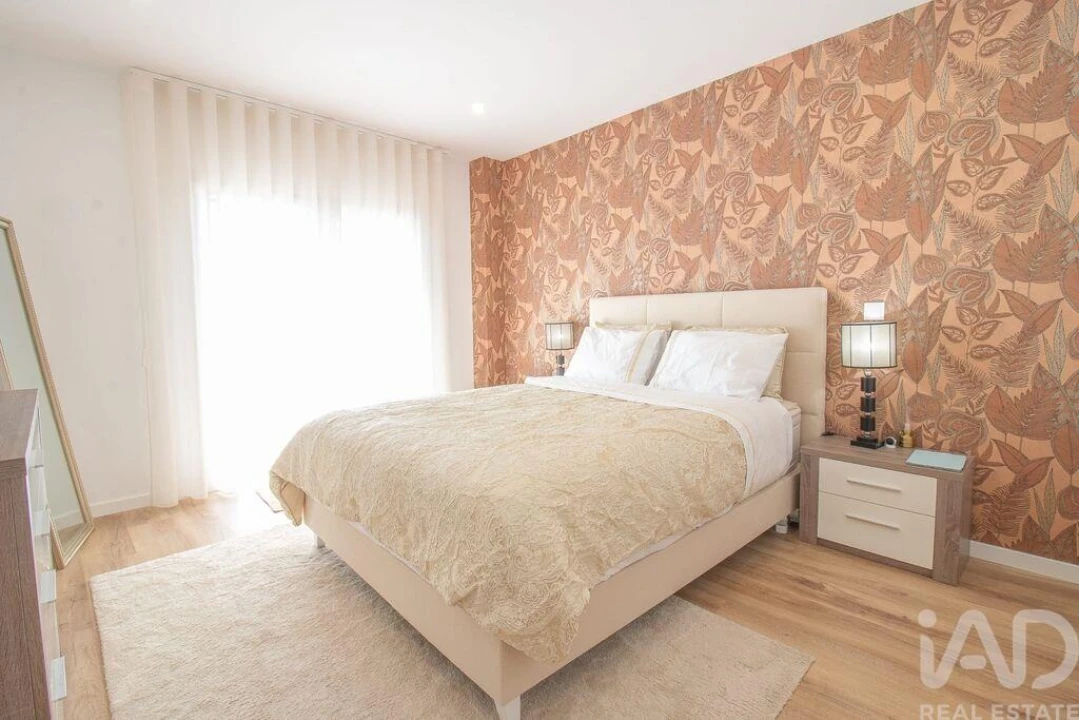 Apartamento T4 para Venda em Bombarral e Vale Covo Foto 6