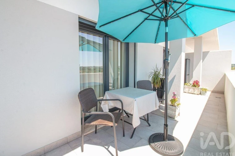 Apartamento T4 para Venda em Bombarral e Vale Covo Foto 21