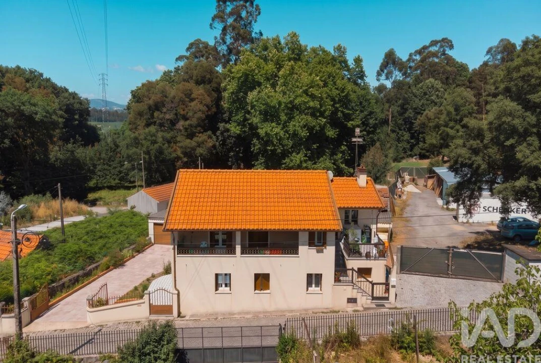 Moradia T6 para Venda em Penafiel Foto 21