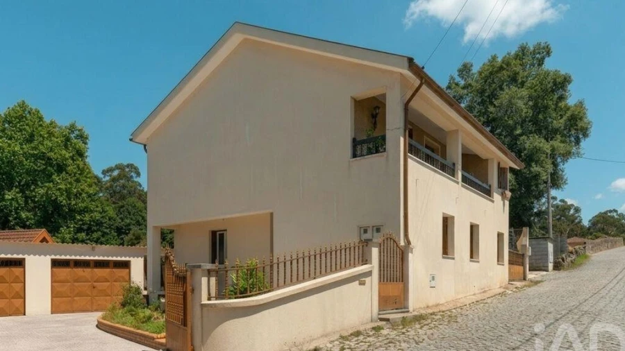 Moradia T6 para Venda em Penafiel