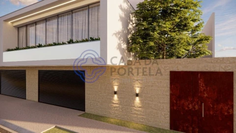 Moradia T4 para Venda em Selho (São Jorge)