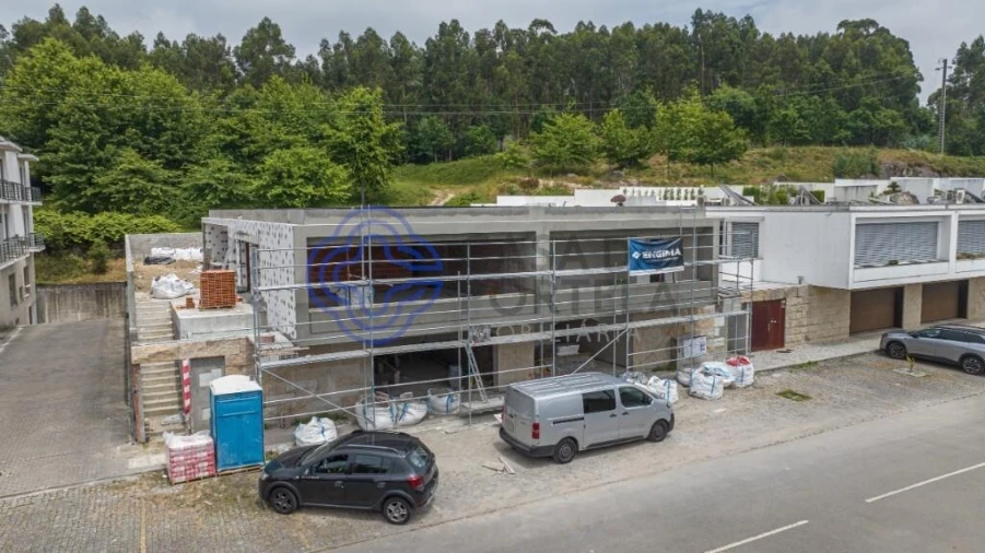 Moradia T4 para Venda em Selho (São Jorge) Foto 6