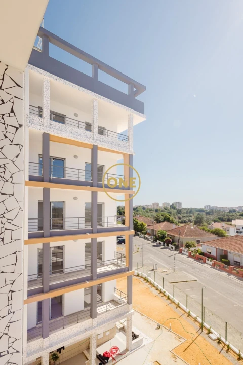 Apartamento T1 para Venda em Seixal, Arrentela e Aldeia de Paio Pires