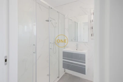 Apartamento T1 para Venda em Seixal, Arrentela e Aldeia de Paio Pires
