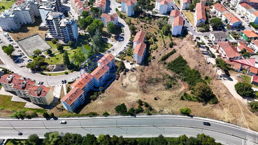 Terreno para Venda em Buarcos Foto 2