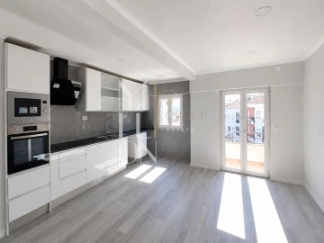 Apartamento T4 para Venda em Amora